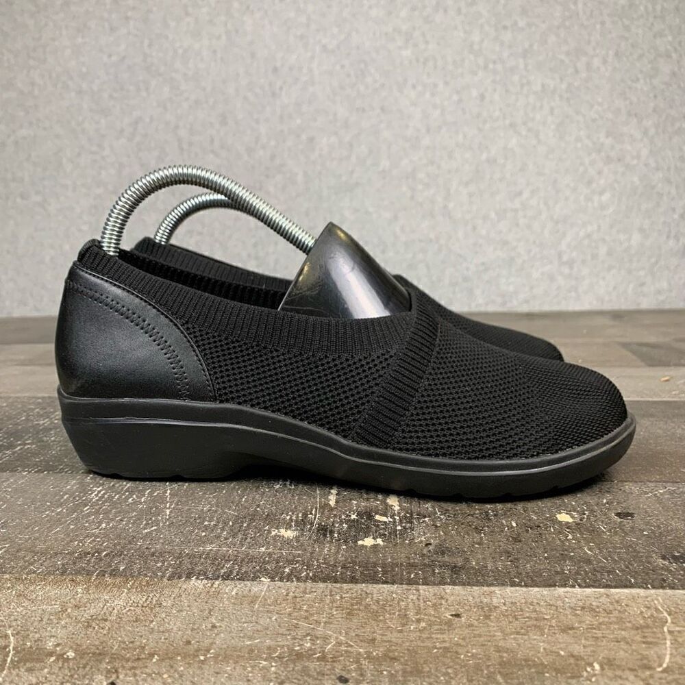 Clark’s Women’s Size 8 Collection Sashlyn Slip On Comfort Shoes Black Mesh Knit